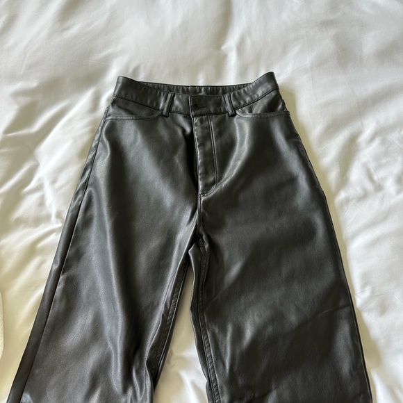 DYNAMITE leather pants - Picture 1 of 3